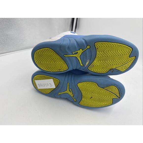 Size 1 (PS) - Jordan 12 Retro Mid Emoji - Picture 9 of 9